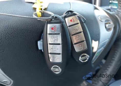 2015 Nissan Leaf S z USA, uszkodzony, nr VIN 1N4AZ0CP8FC332414